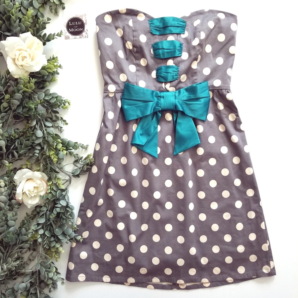 Strapless white polka dot dress size M